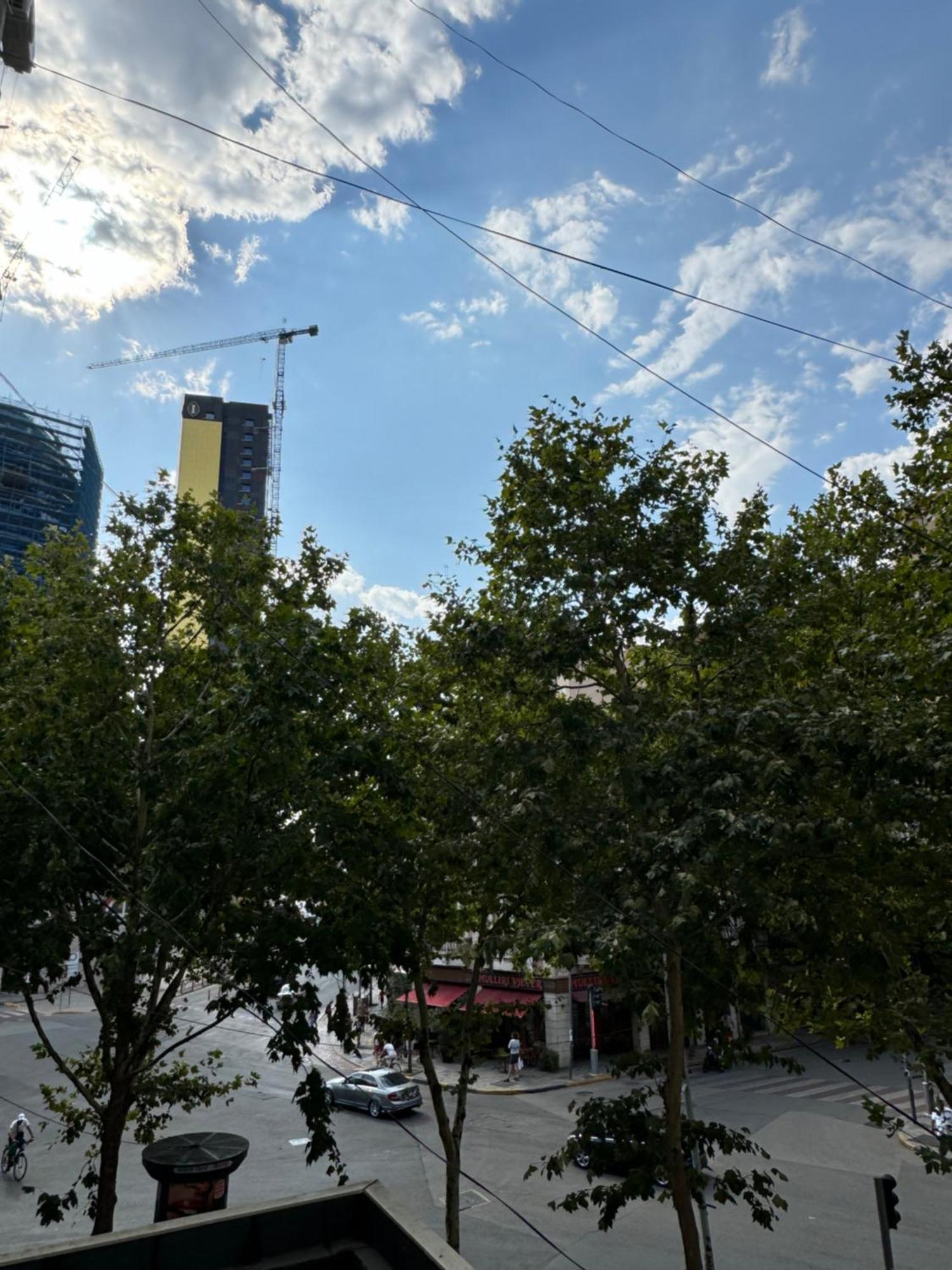 Tirana Centre Lions Gate 9 Apartment Zewnętrze zdjęcie